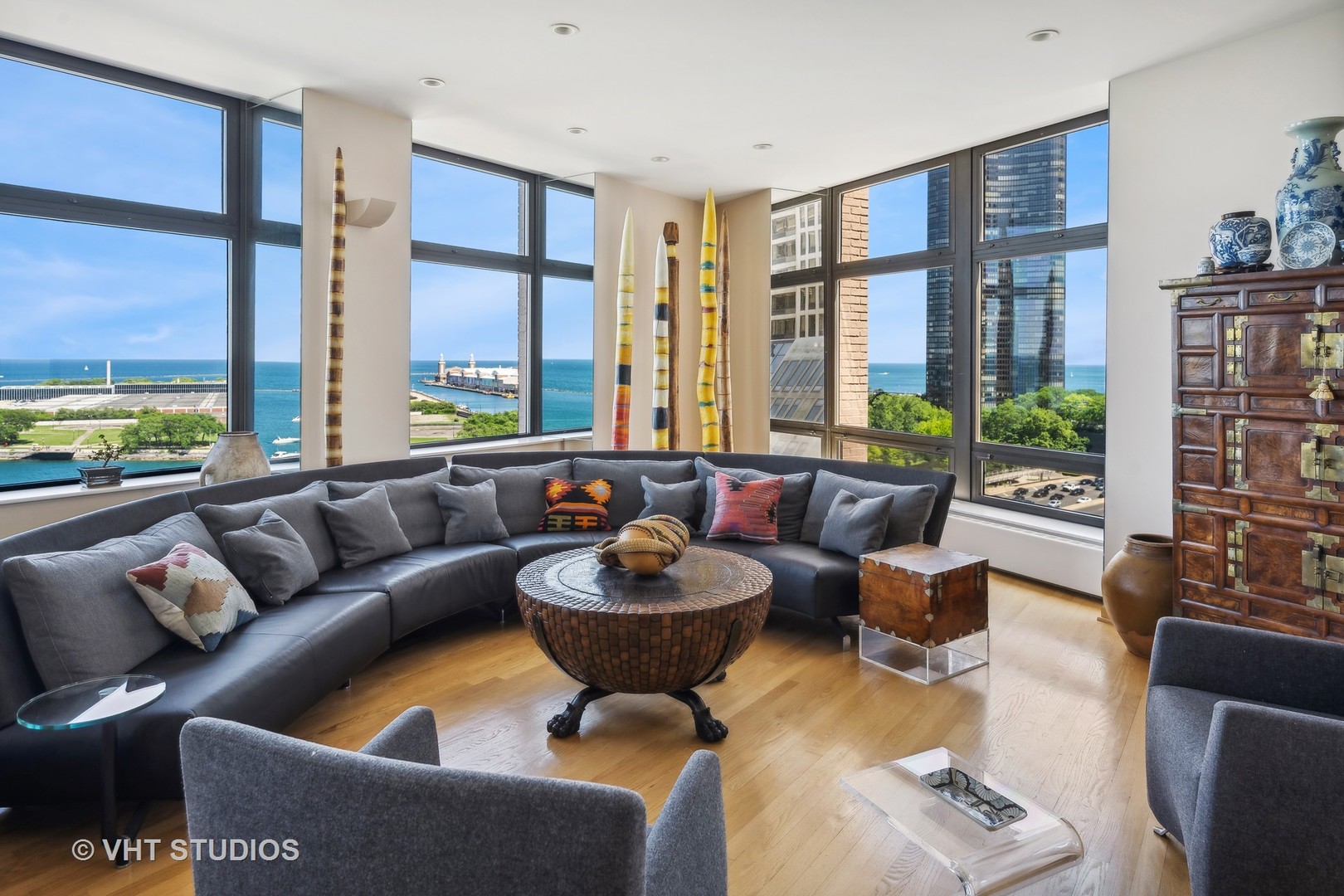 680 N Lake Shore Drive Unit: 1006