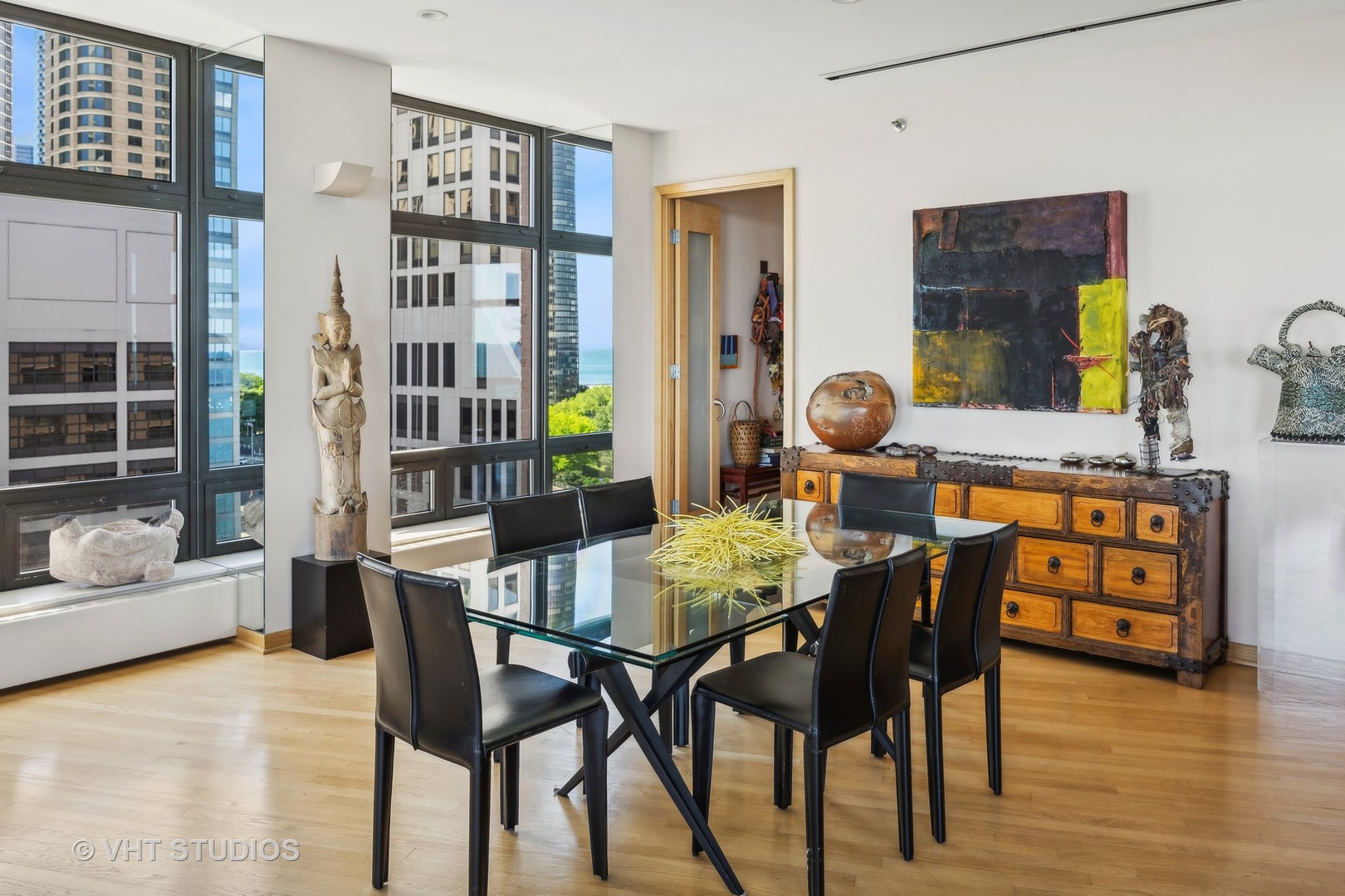 680 N Lake Shore Drive Unit: 1006