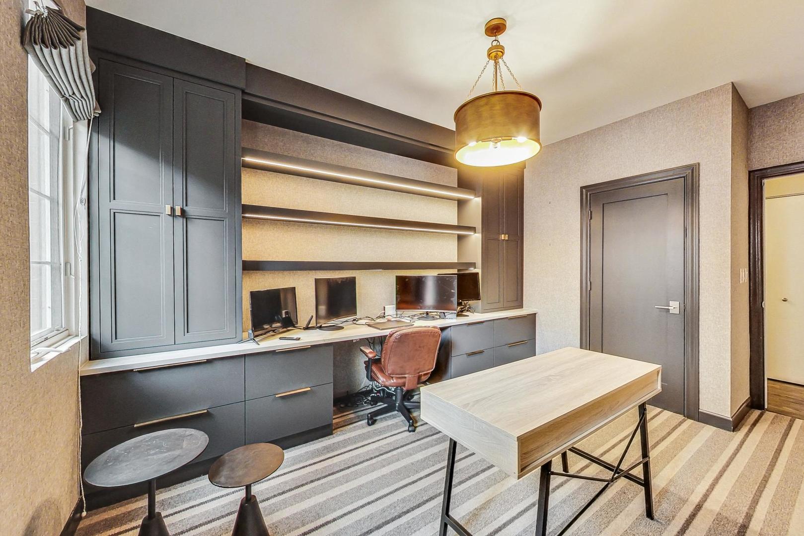 362 W Huron Street Unit: A