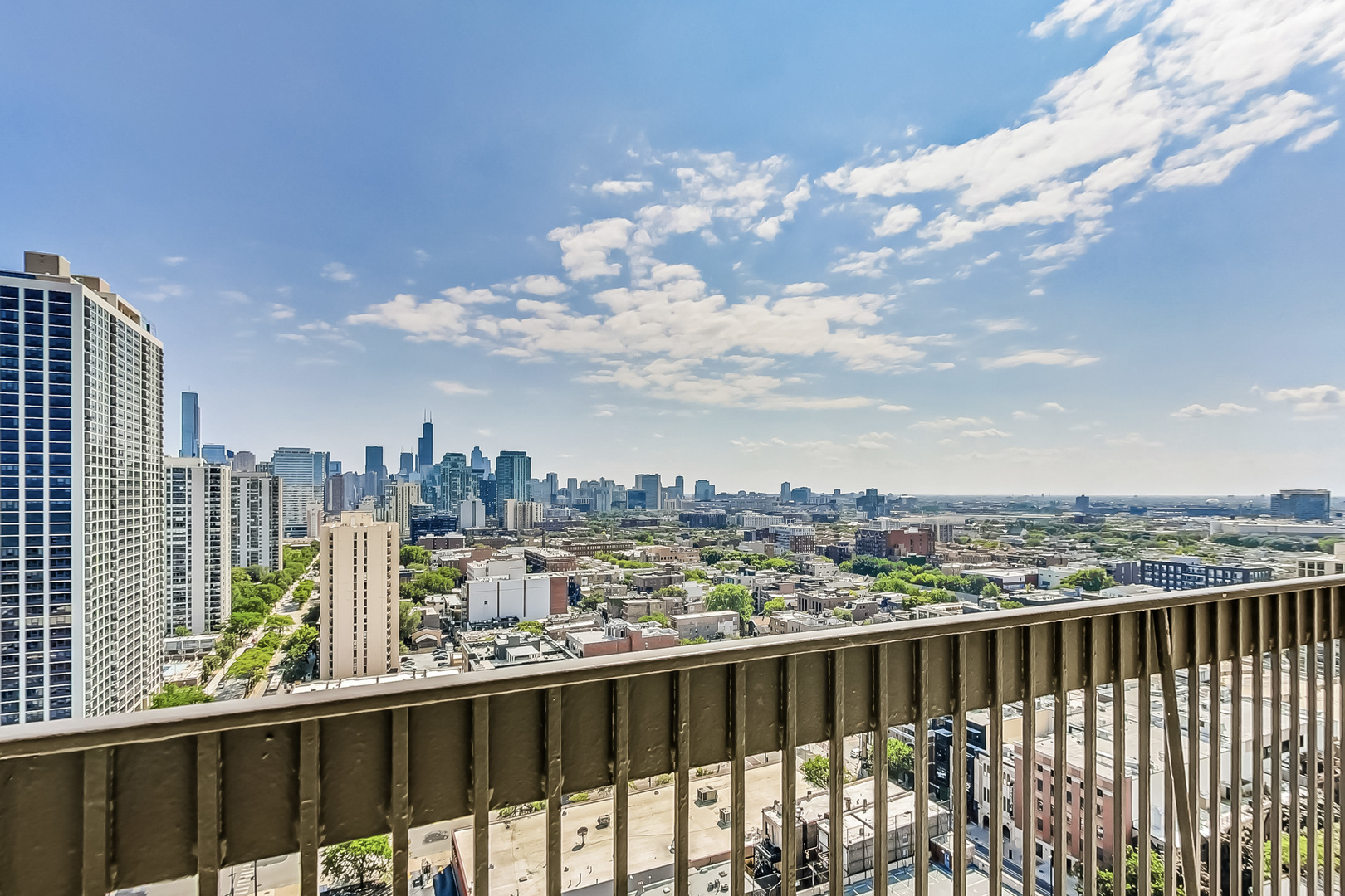 1660 N La Salle Drive Unit: 2402
