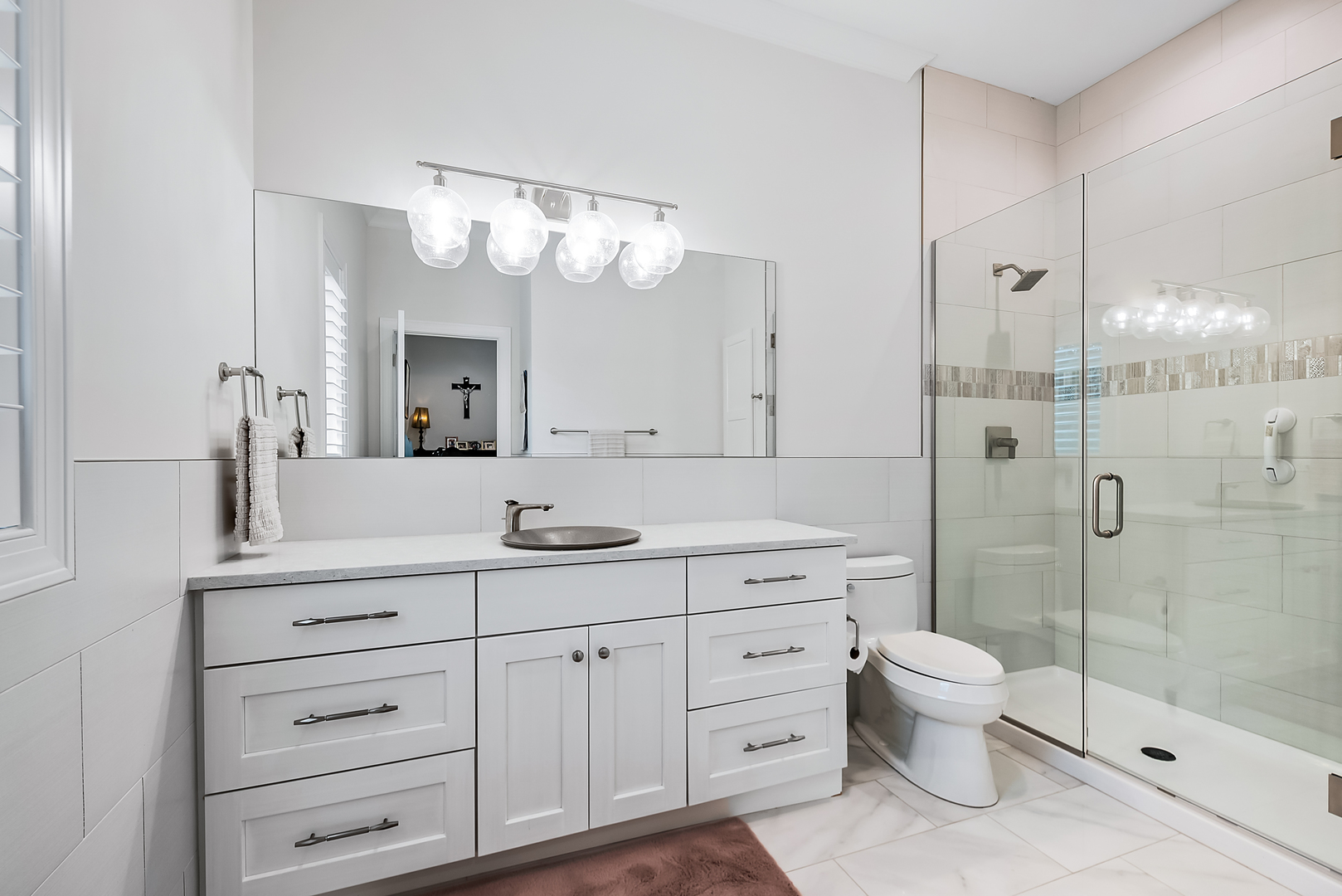 425 W Madison Avenue