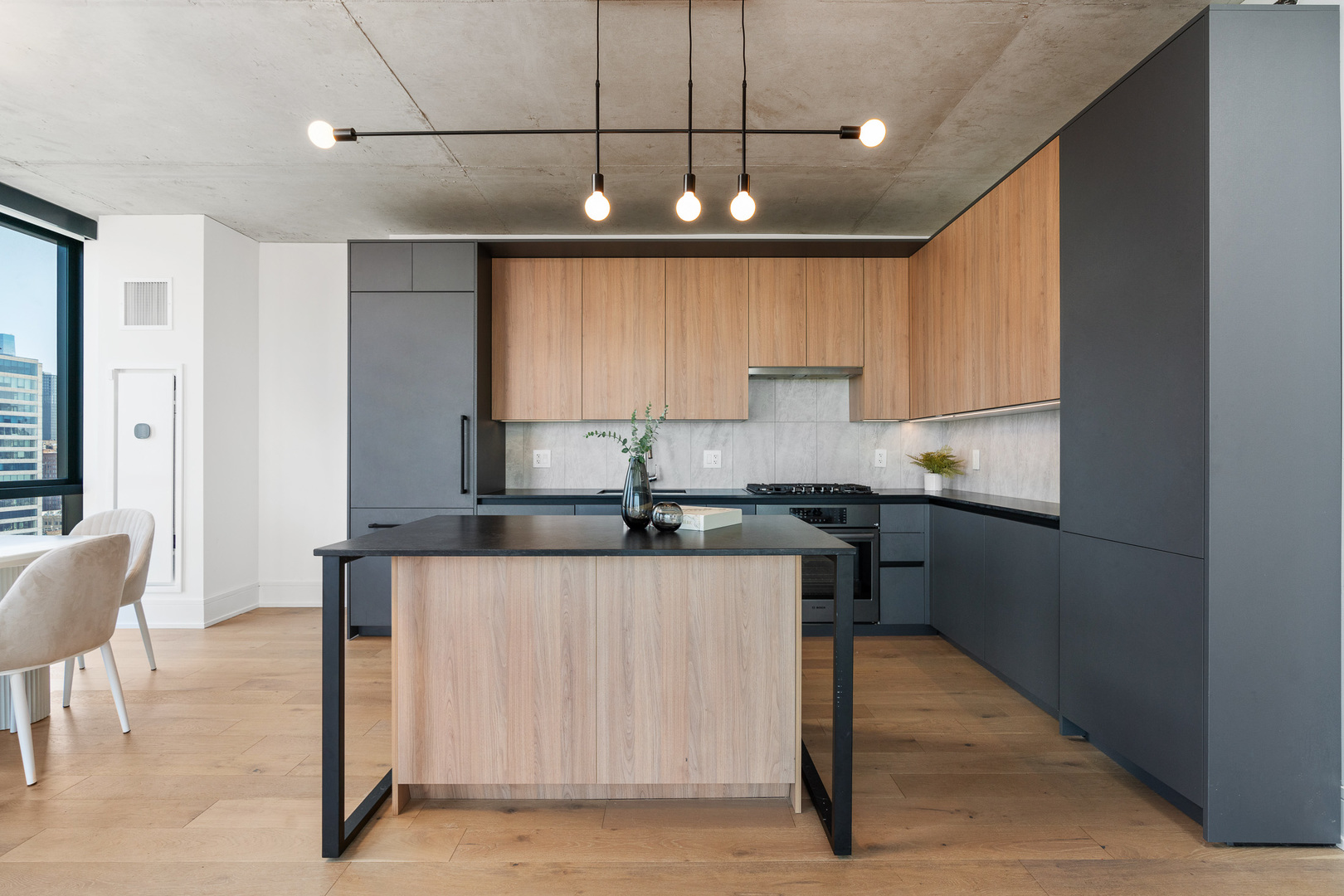 234 W Polk Street Unit: 2402