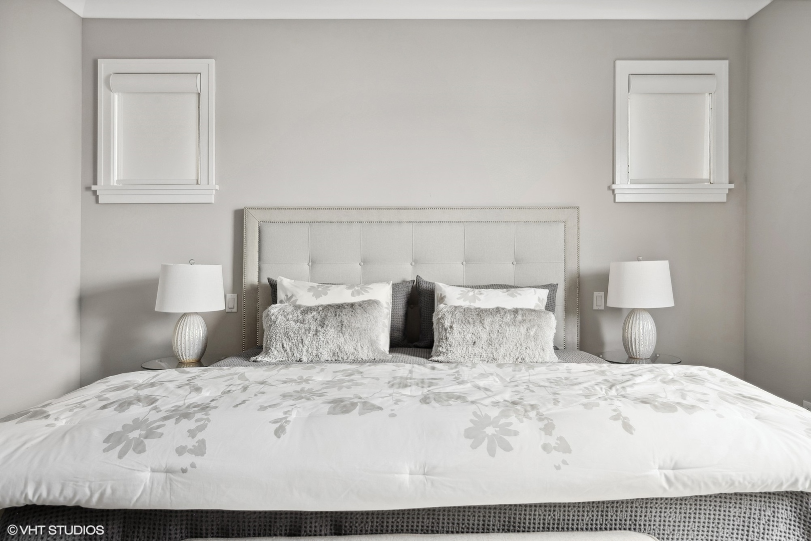 1236 W diversey Parkway Unit: PH