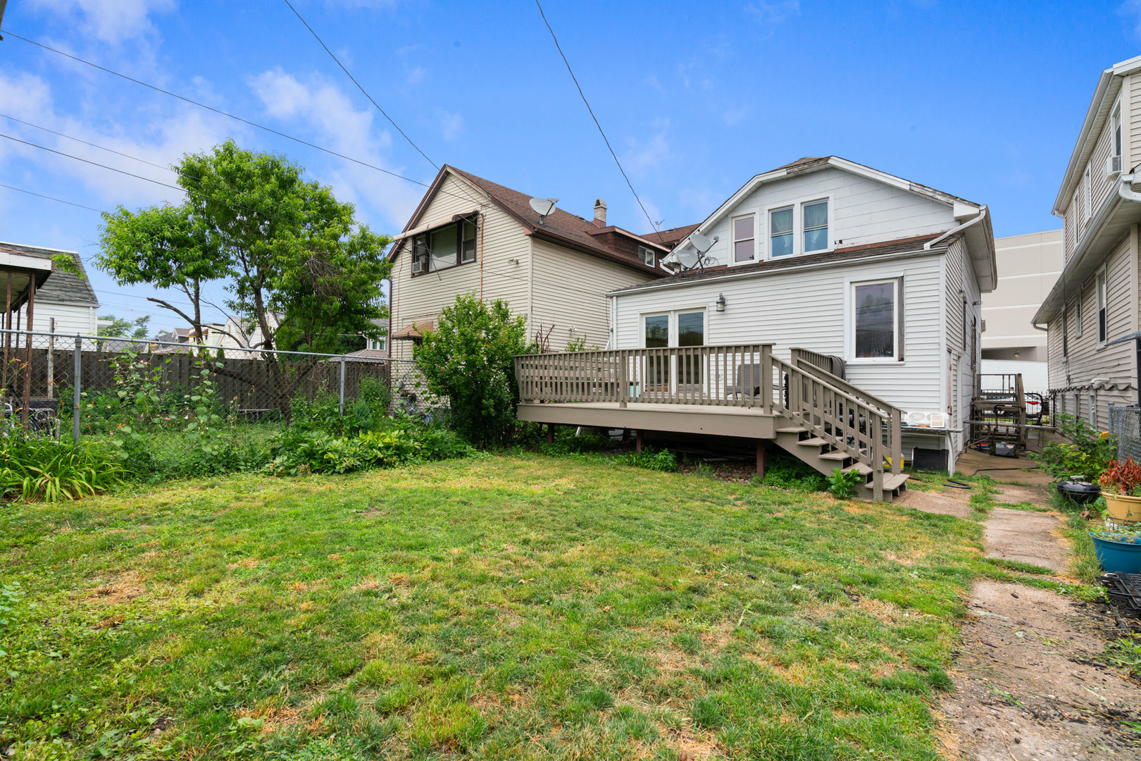 4010 N Octavia Avenue