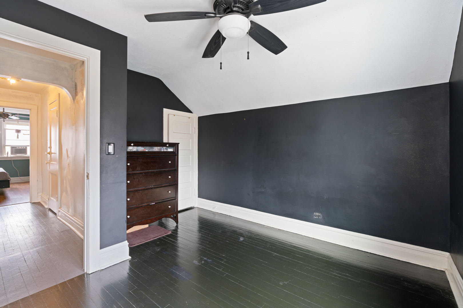 4010 N Octavia Avenue