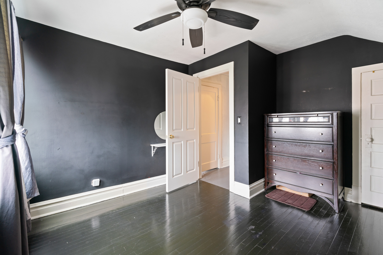 4010 N Octavia Avenue