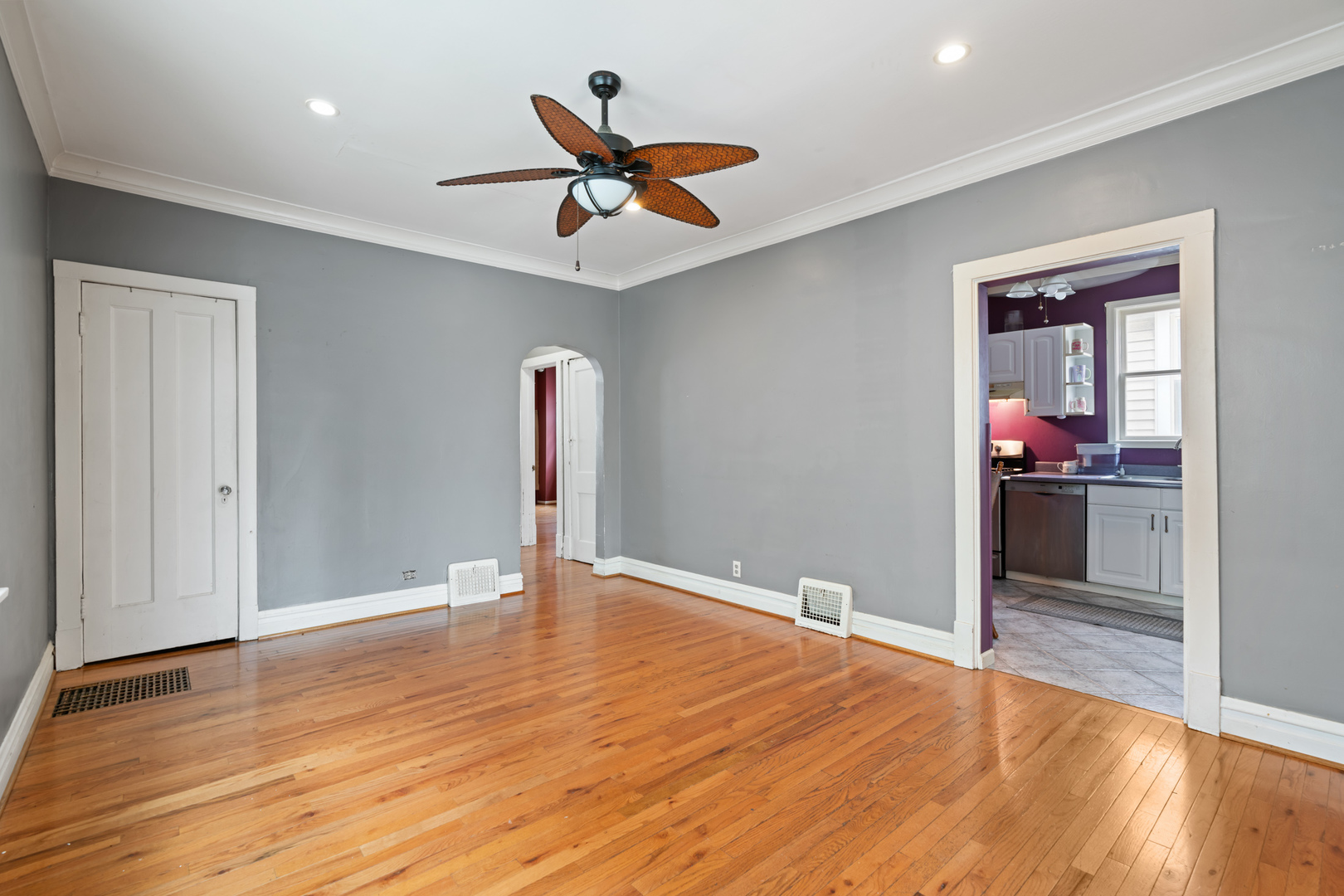 4010 N Octavia Avenue