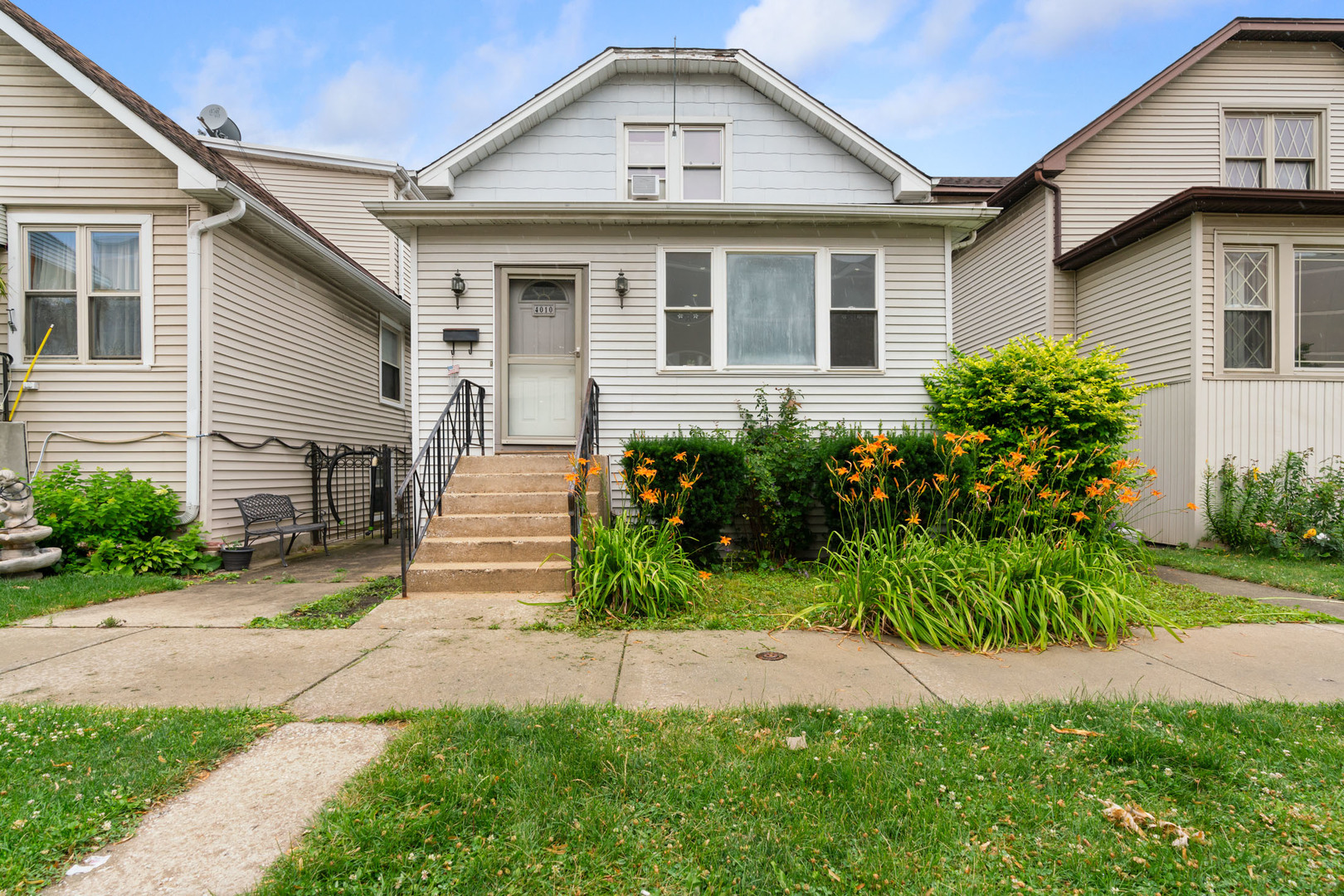 4010 N Octavia Avenue