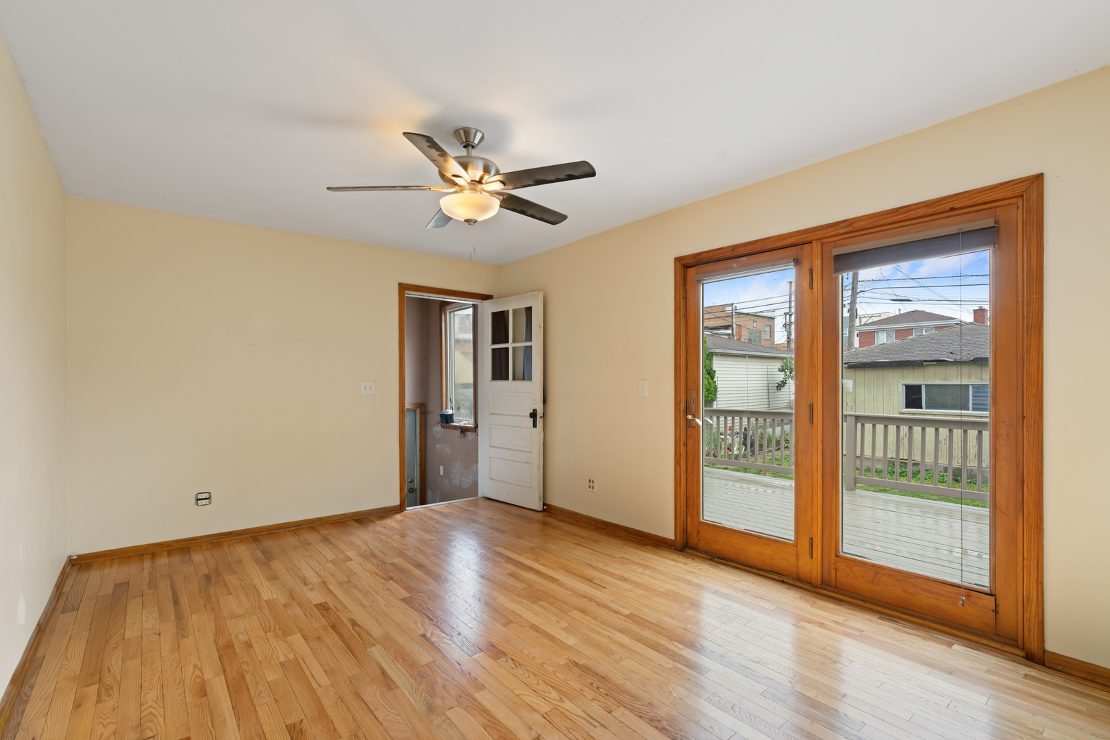 4010 N Octavia Avenue