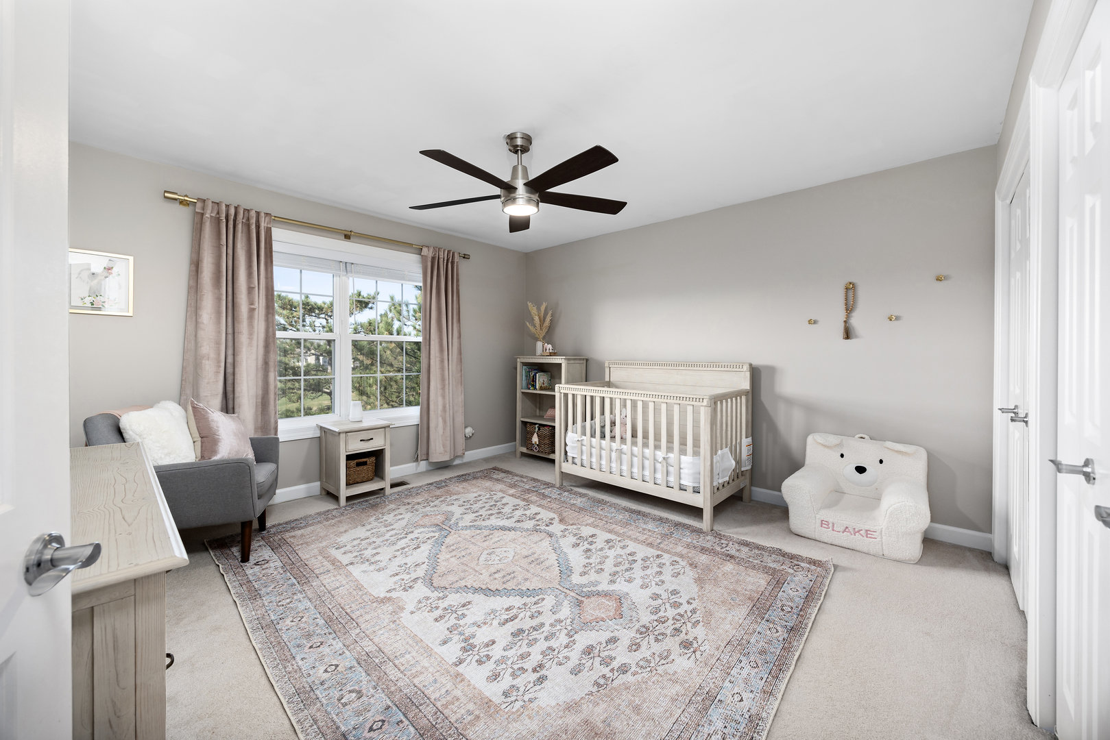 2 Hawthorn Grove Circle