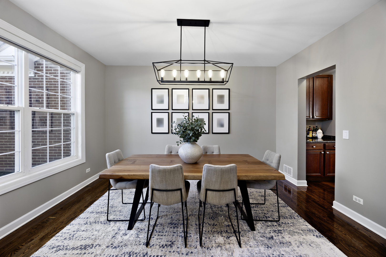 2 Hawthorn Grove Circle