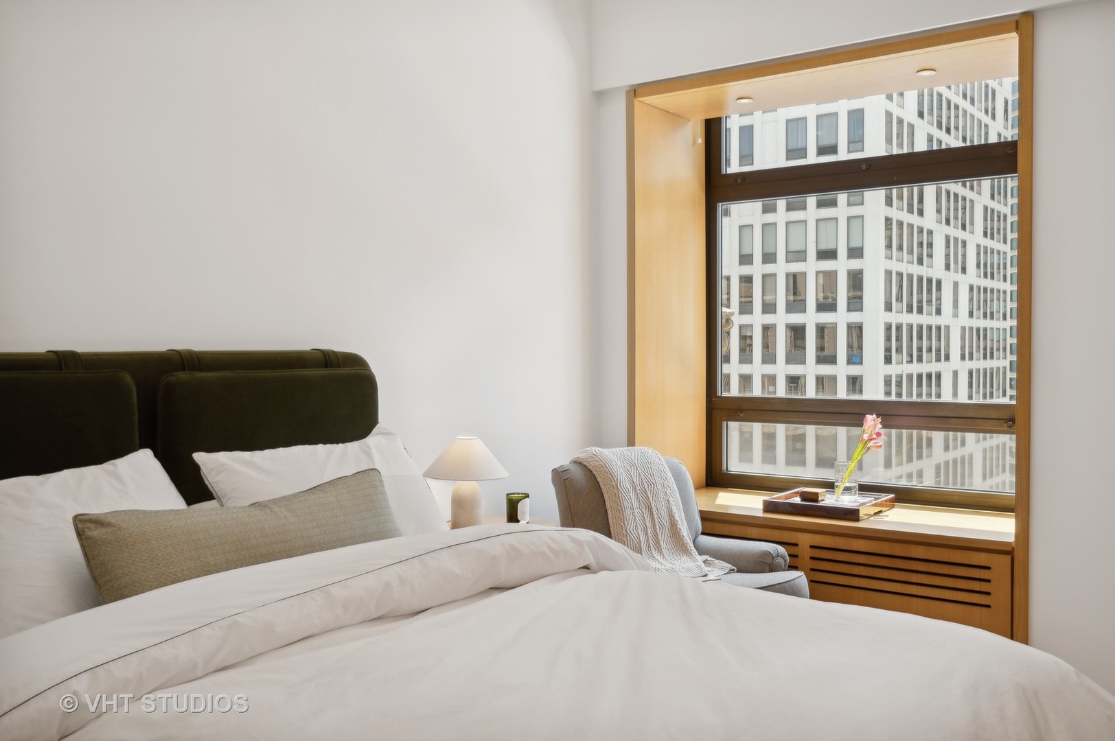 680 N Lake Shore Drive Unit: 1616