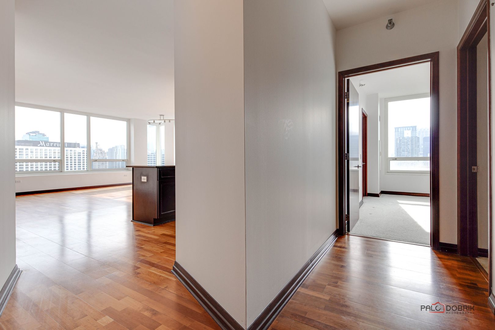 33 W ONTARIO Street Unit: 42B