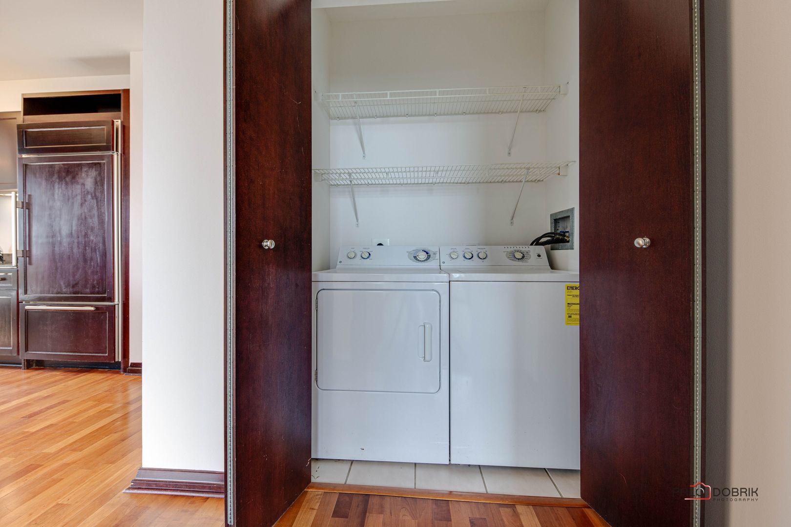 33 W ONTARIO Street Unit: 42B