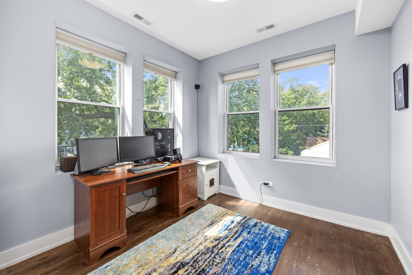 2430 N Washtenaw Avenue Unit: 3S