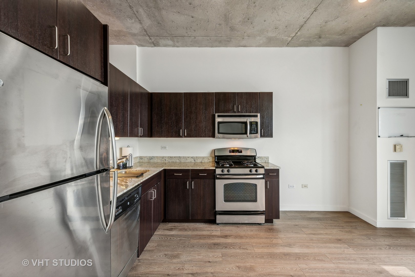 235 W Van Buren Street Unit: 1809