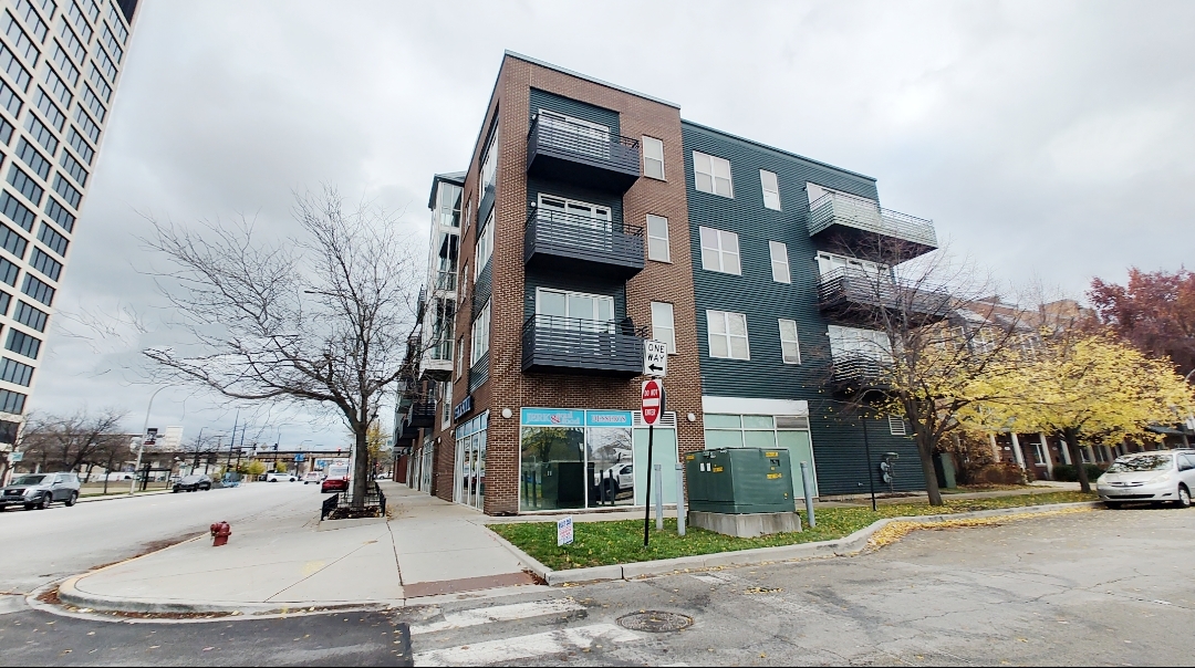 17 W 35th Street Unit: 305