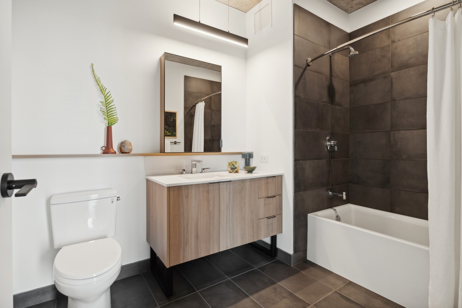234 W Polk Street Unit: 2605