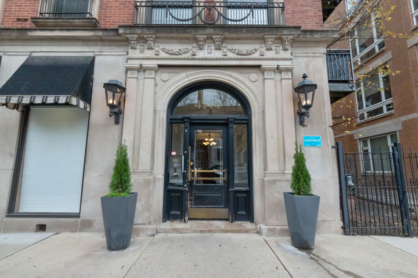 4144 N Sheridan Road Unit: 303