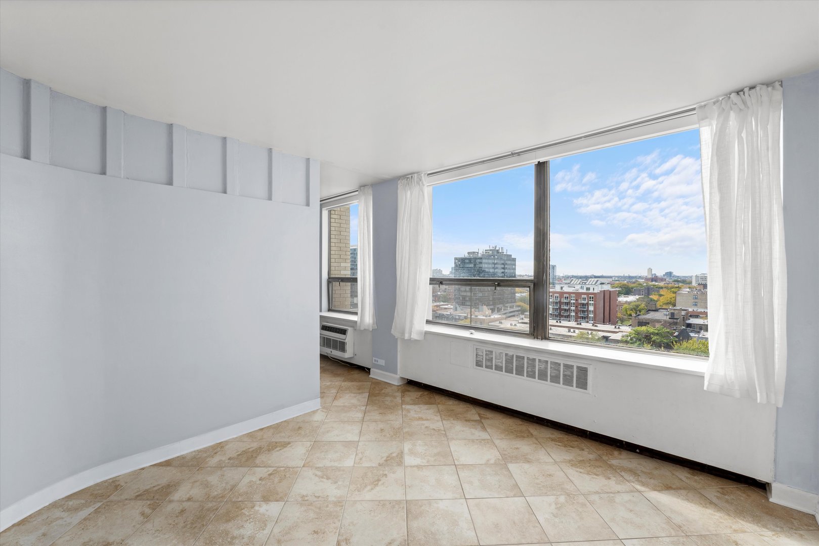 1355 N Sandburg Terrace Unit: 1103D