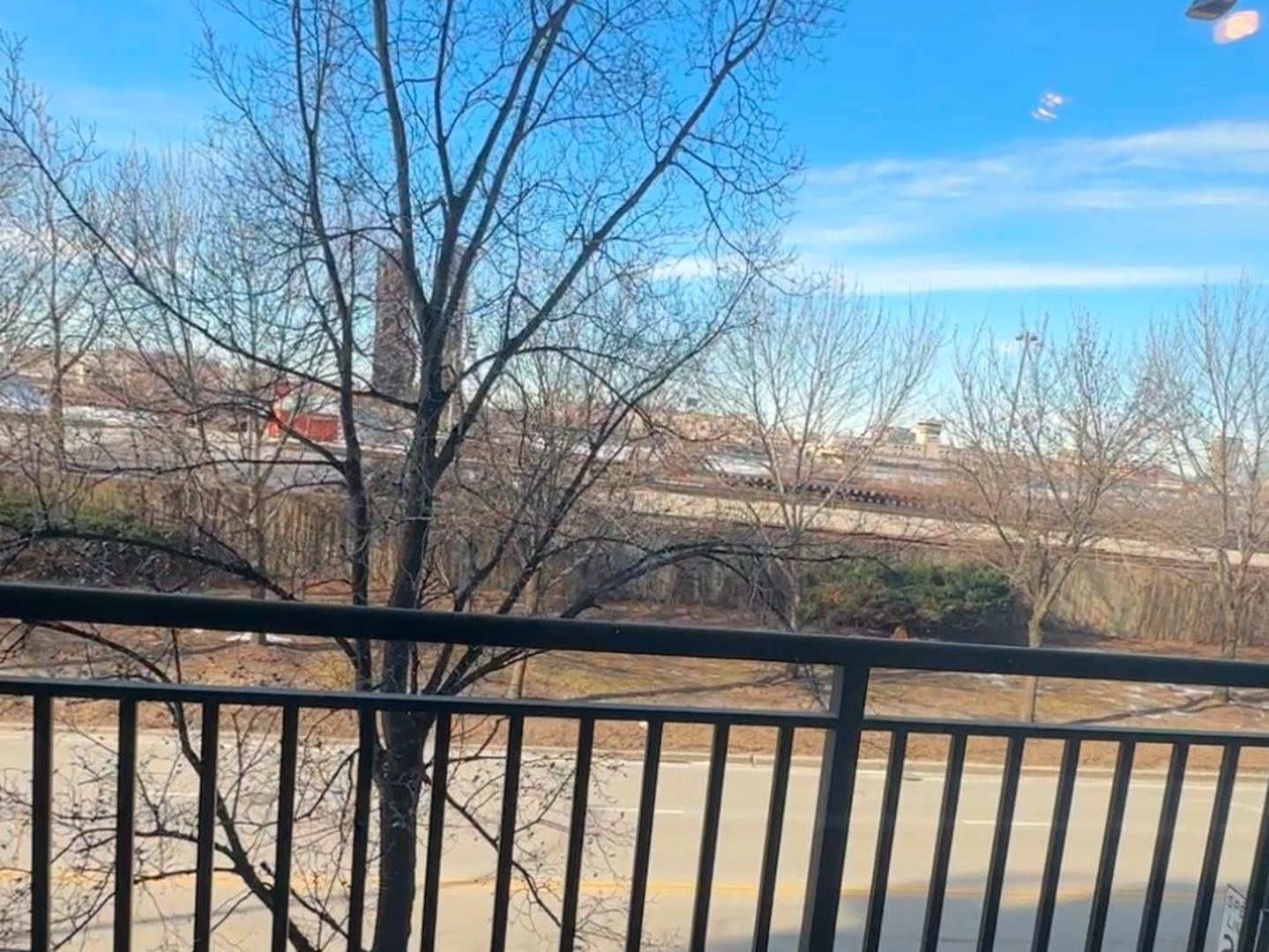 61 W 15th Street Unit: 212