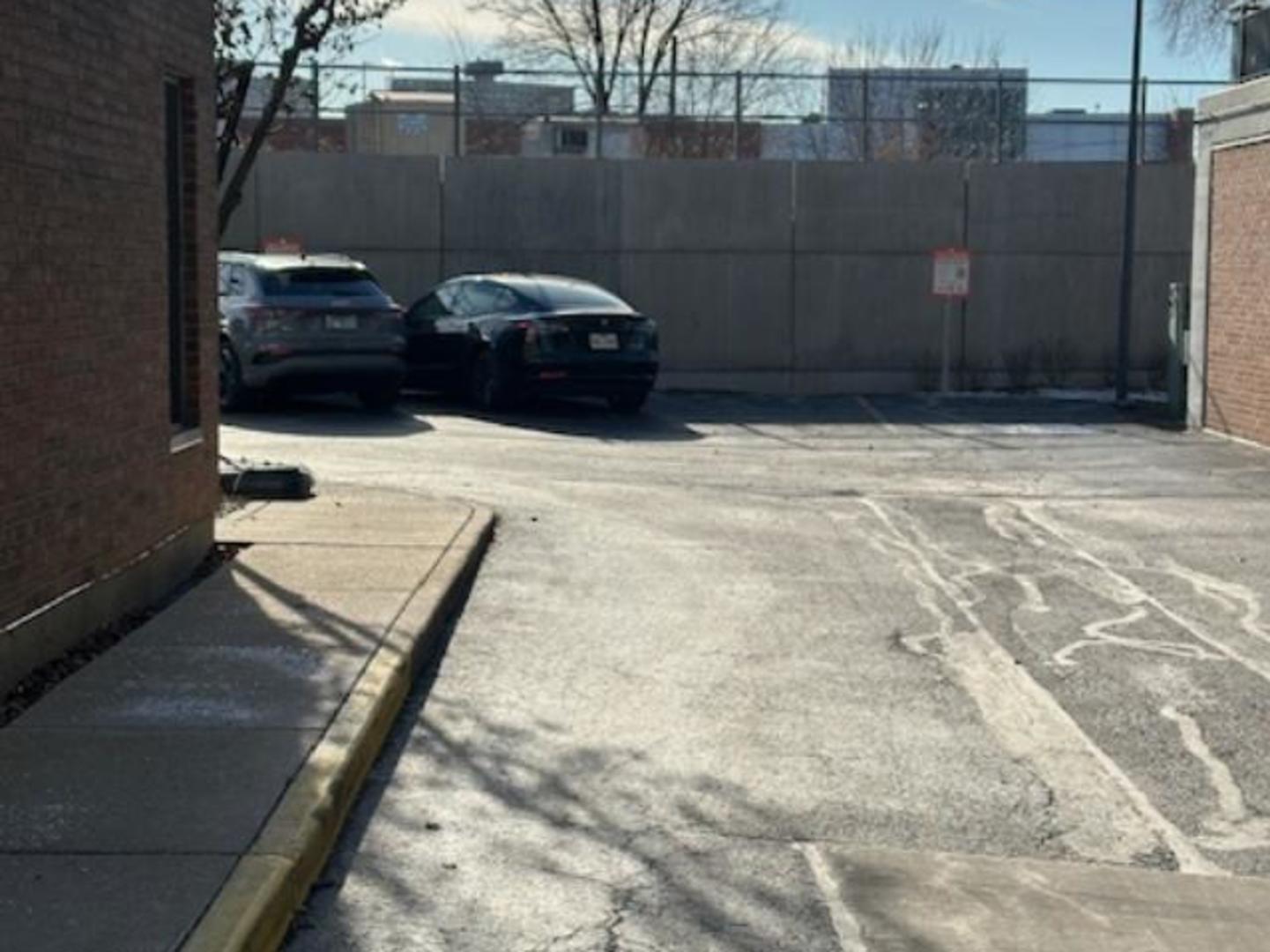 61 W 15th Street Unit: 212