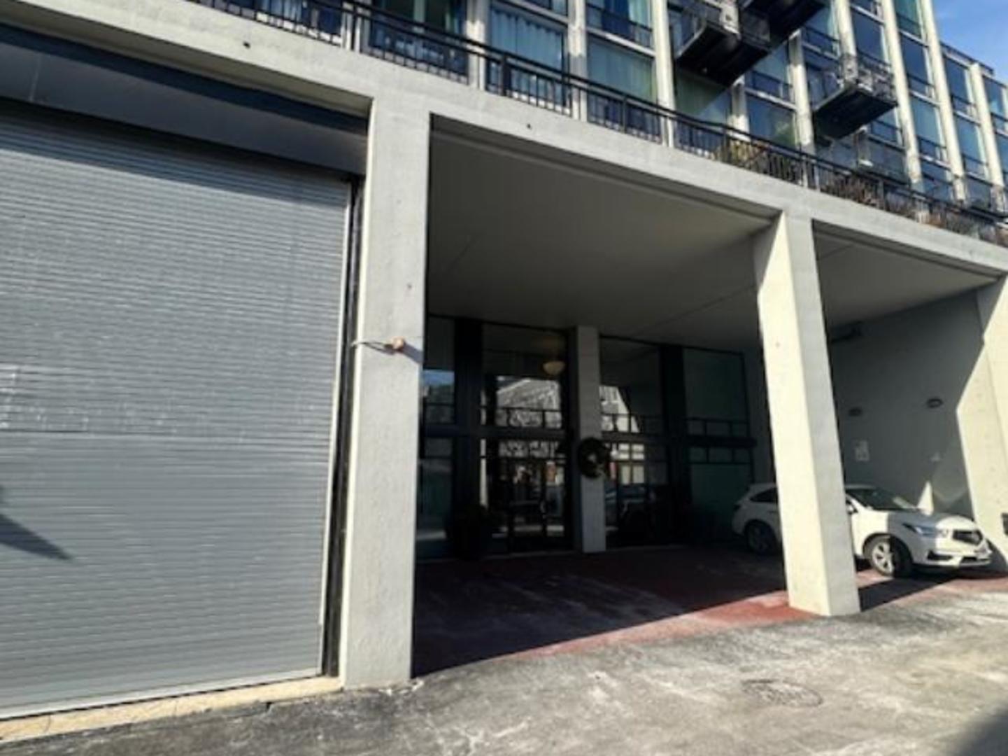 61 W 15th Street Unit: 212