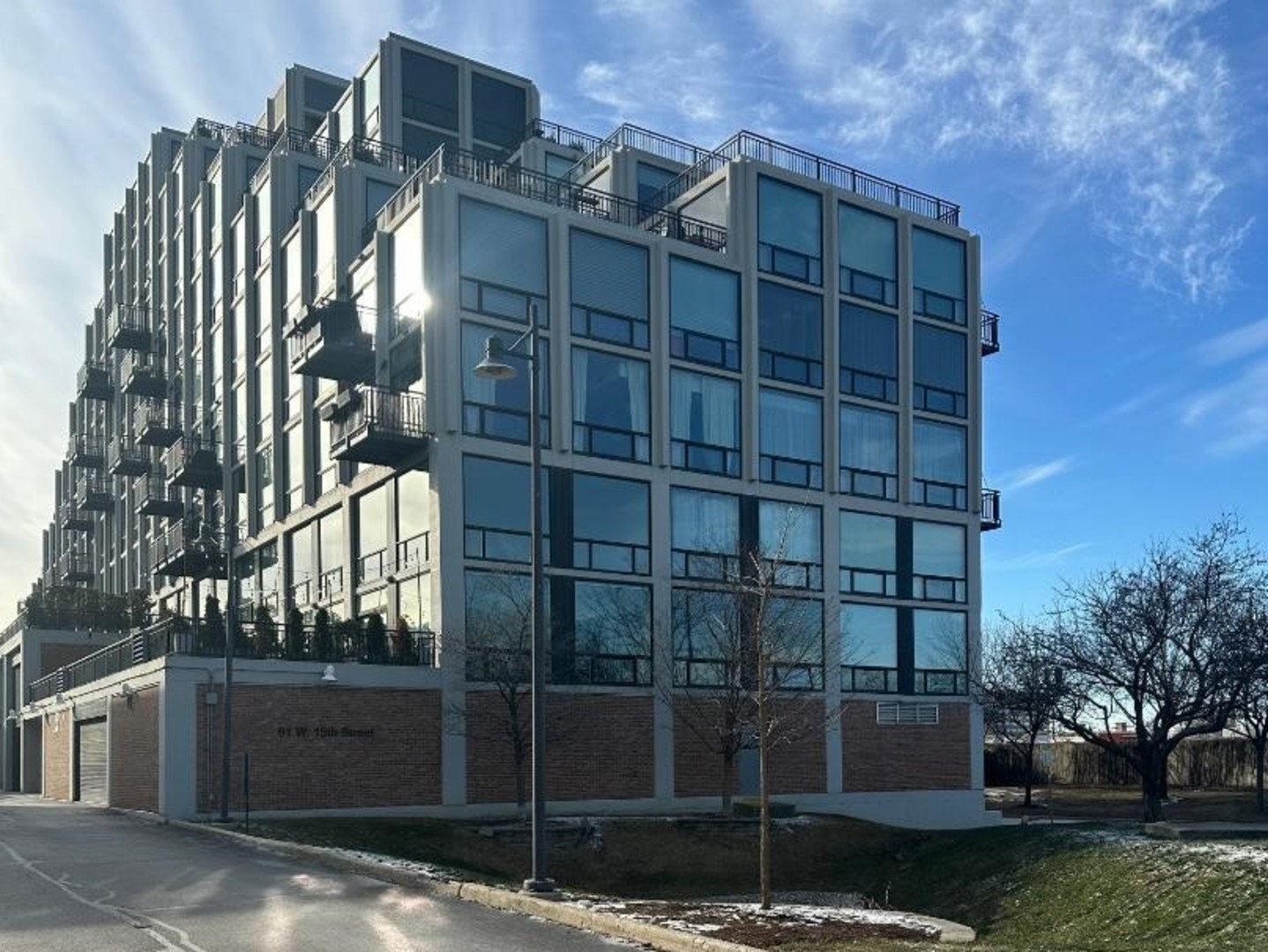 61 W 15th Street Unit: 212