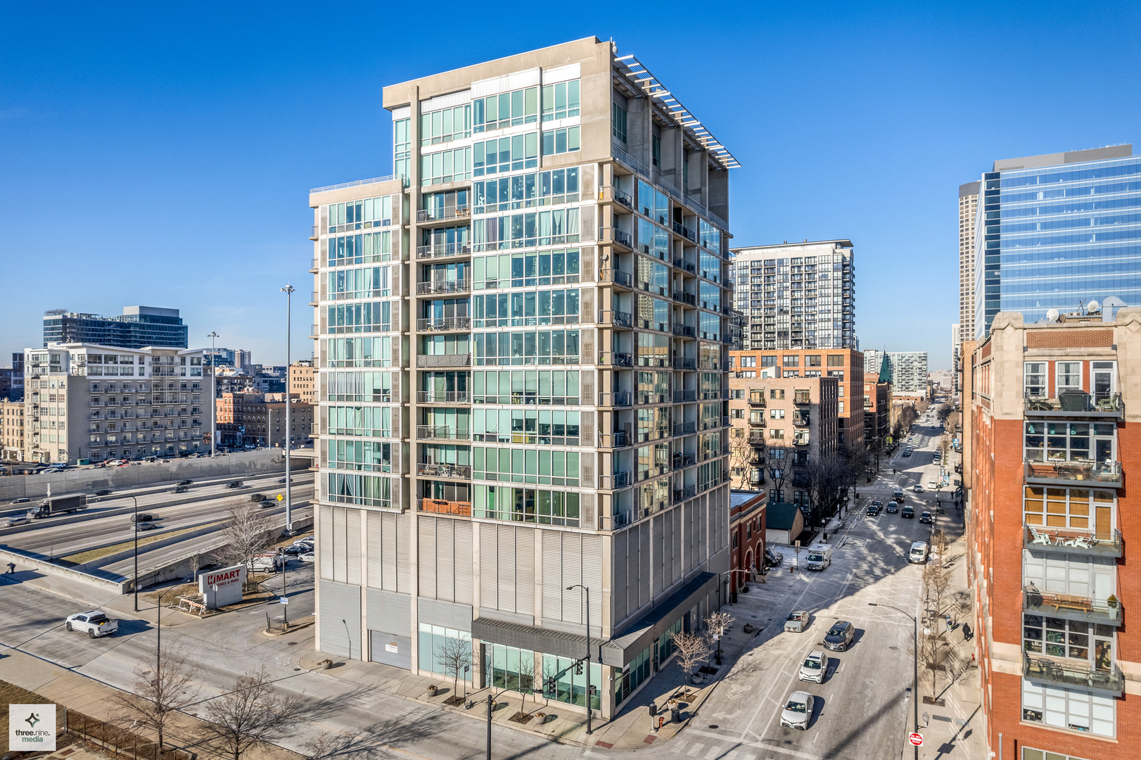 700 W Van Buren Street Unit: 1102
