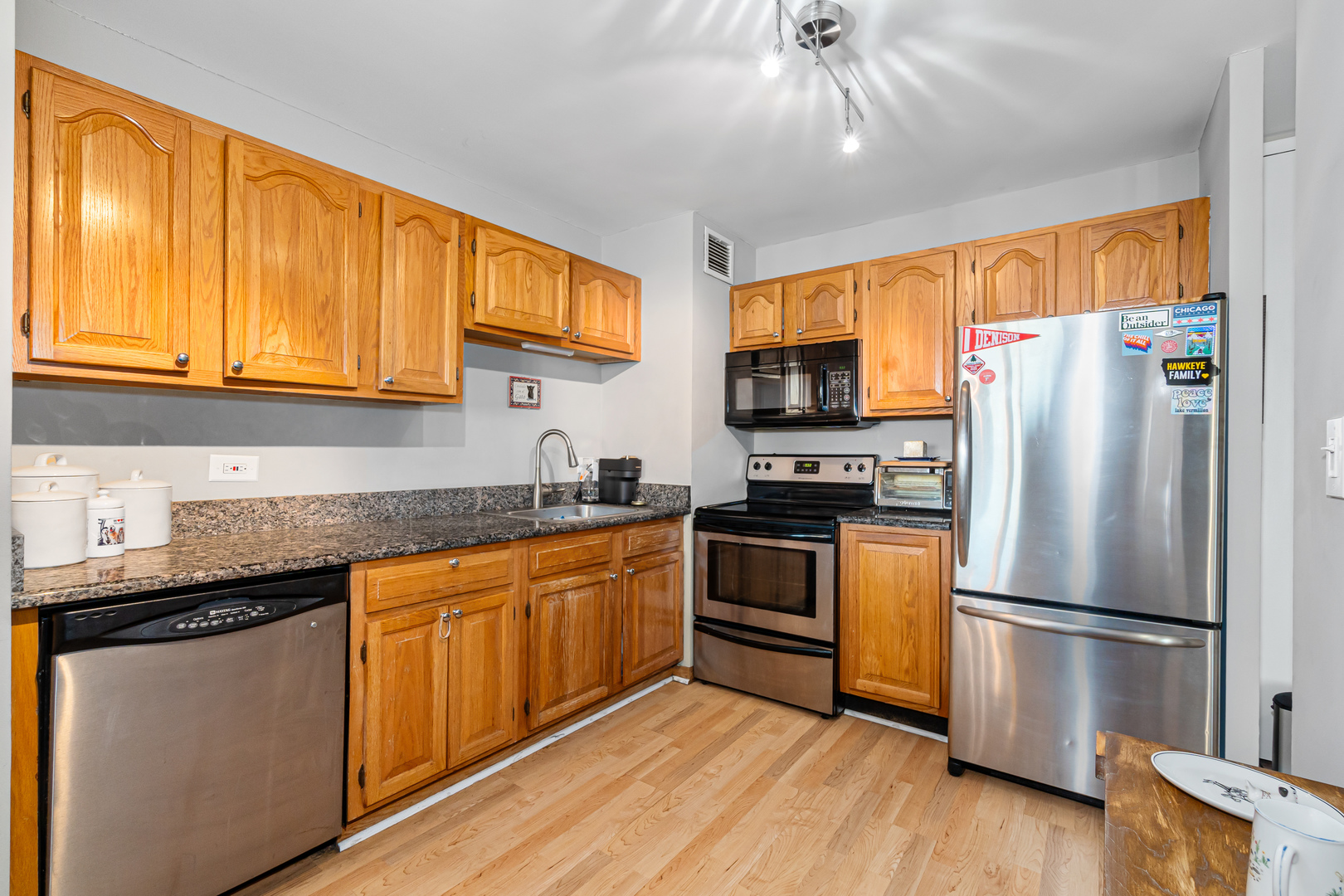 1636 N Wells Street Unit: 505