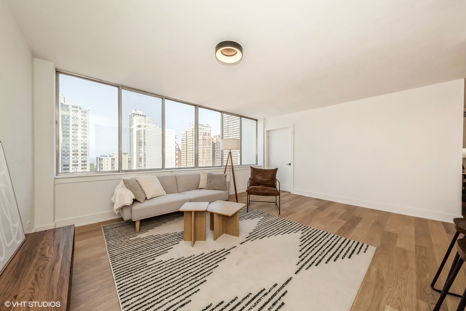 1 E Schiller Street Unit: 16B