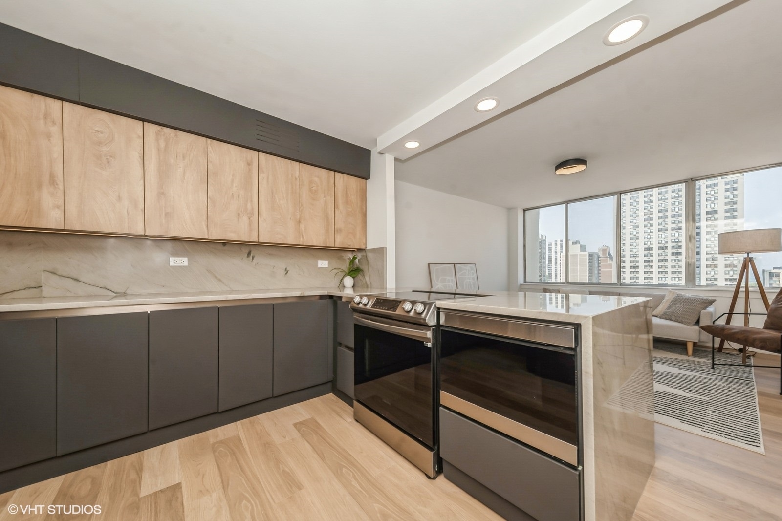 1 E Schiller Street Unit: 16B