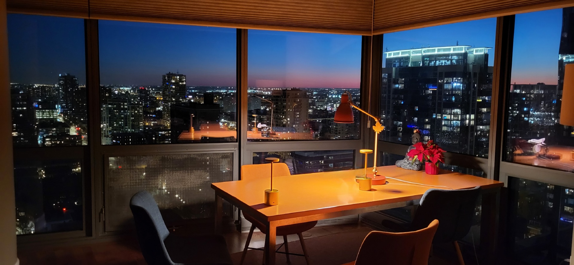 1235 S Prairie Avenue Unit: 3005