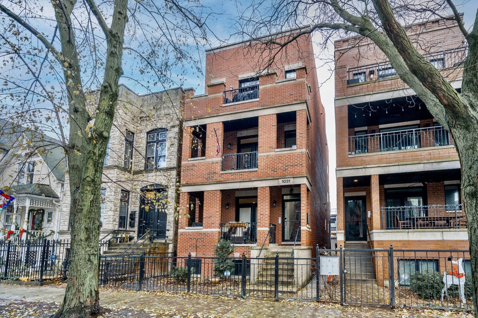 1031 W Newport Avenue Unit: 2