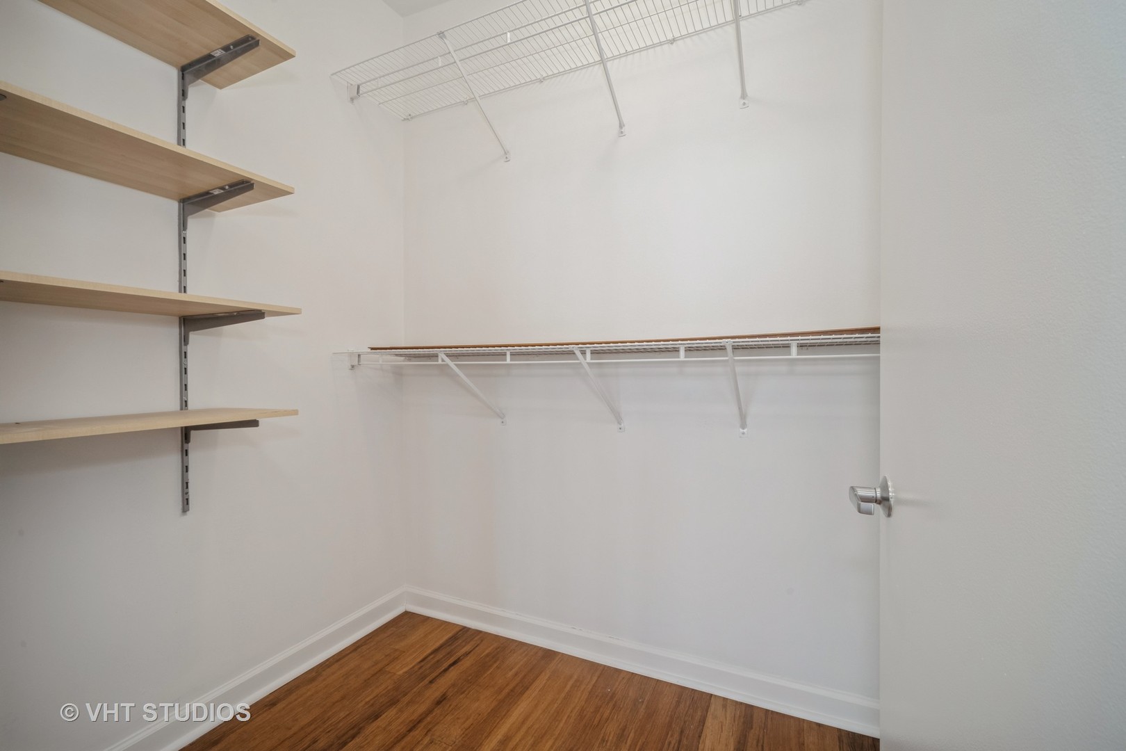 1235 S Prairie Avenue Unit: 3307