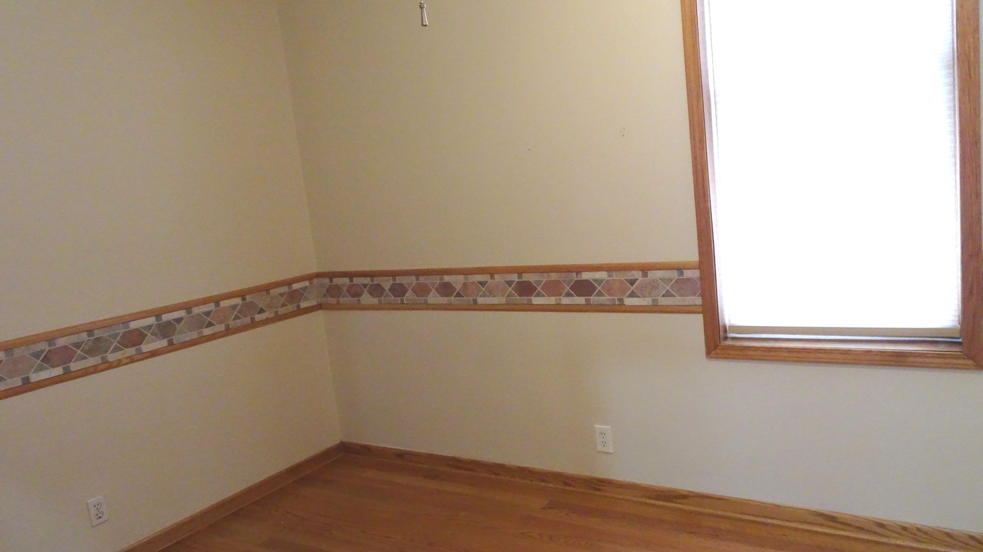 5532 N Broadway Street Unit: 2