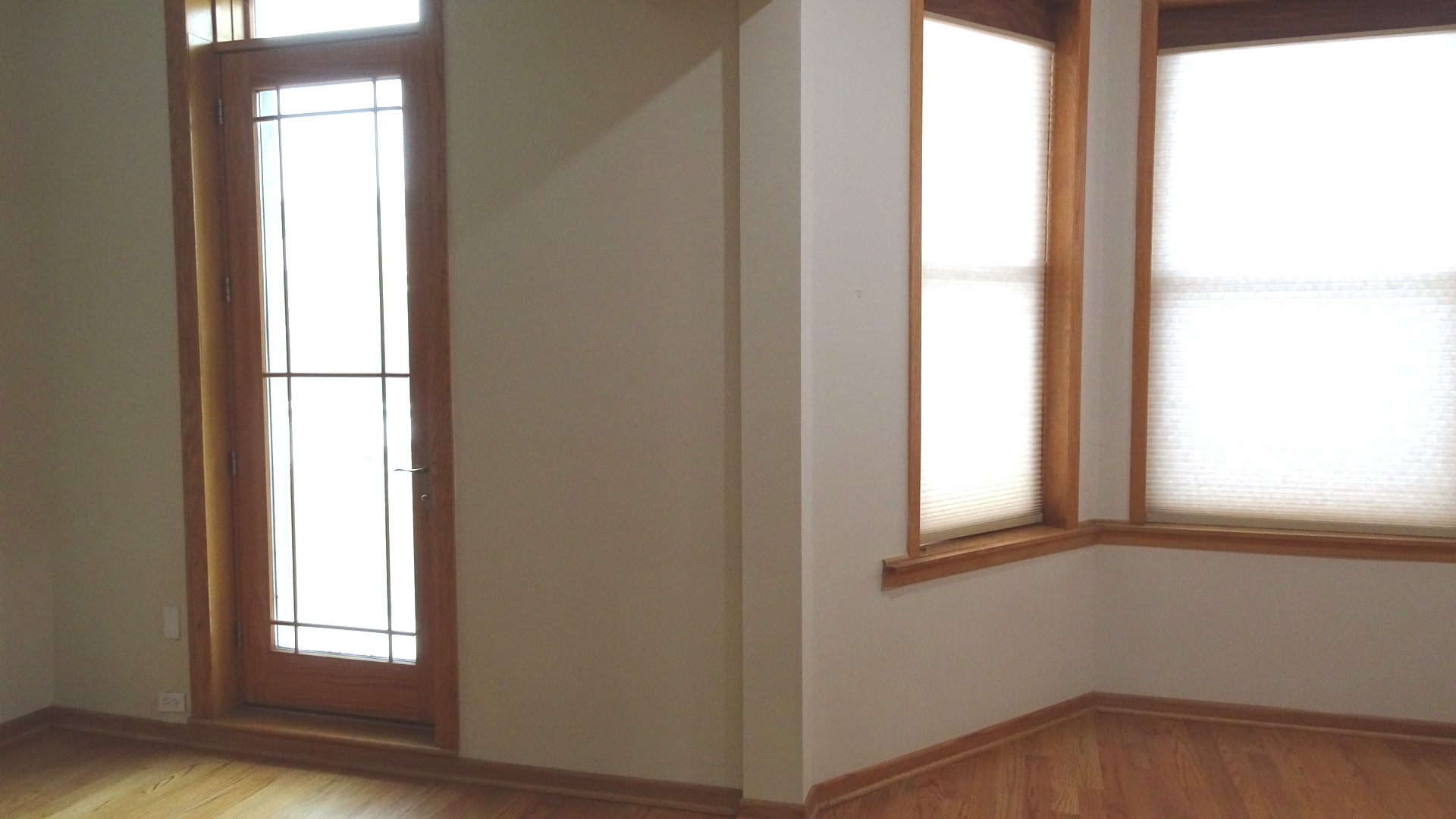 5532 N Broadway Street Unit: 2