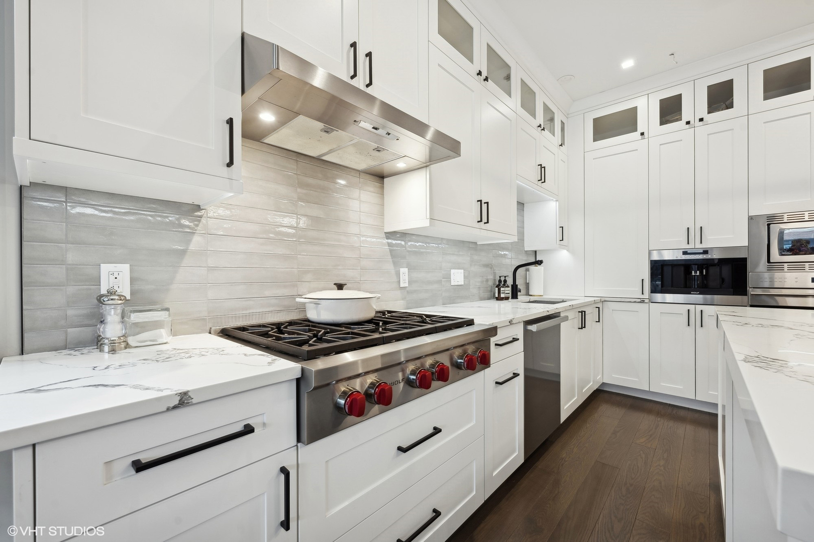 456 N May Street Unit: 2