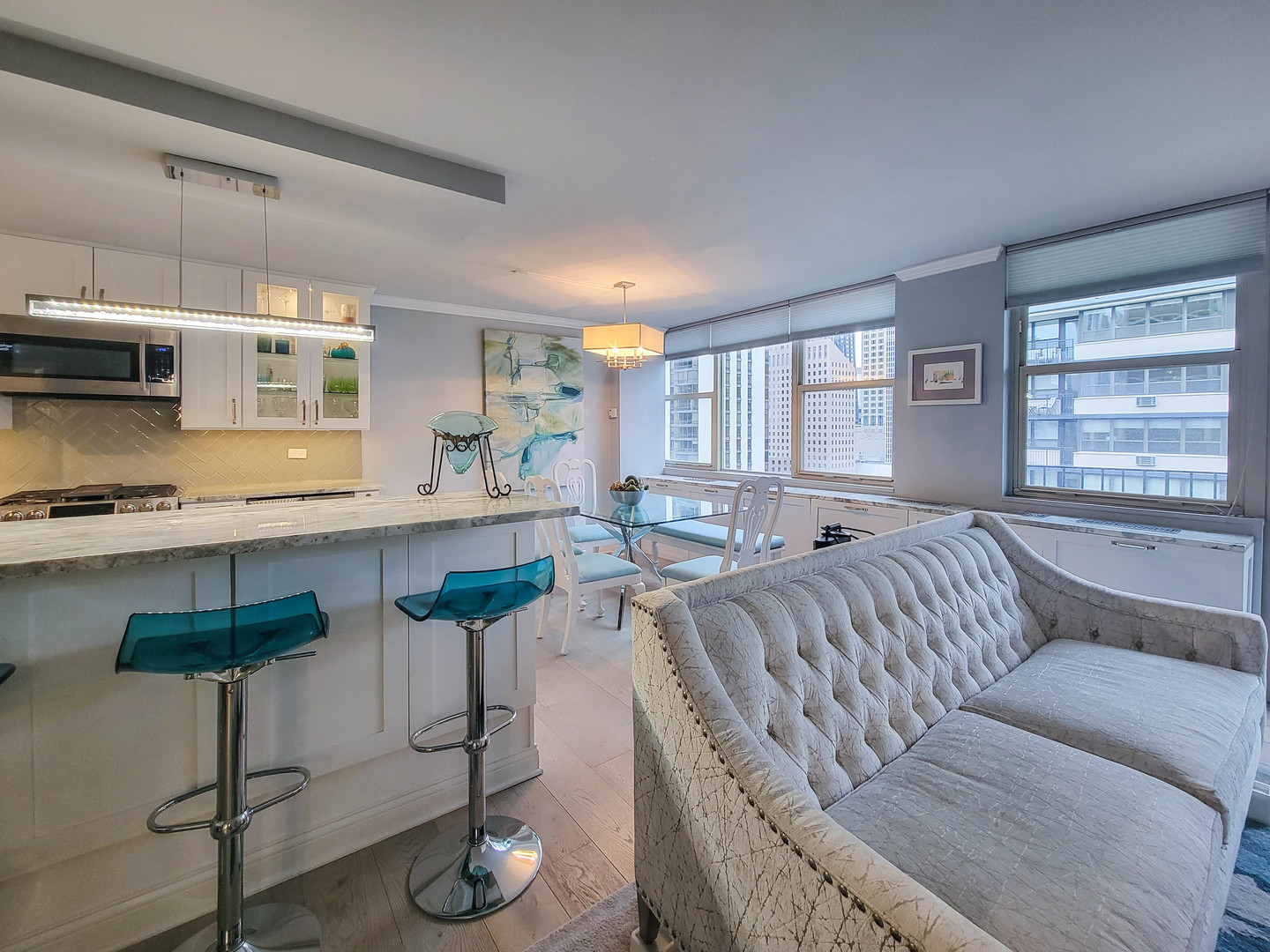 40 E Cedar Street Unit: 18B