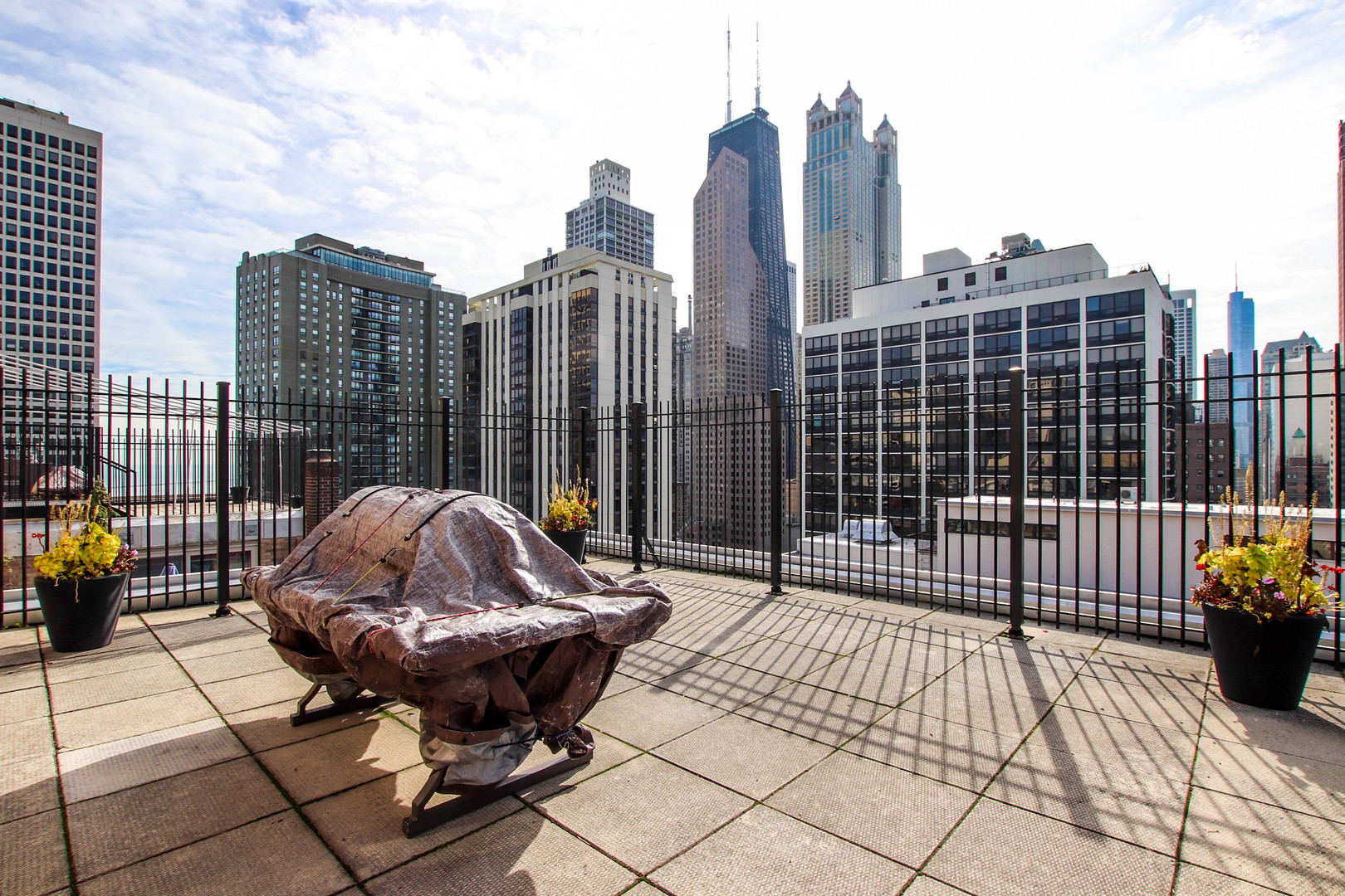 40 E Cedar Street Unit: 18B