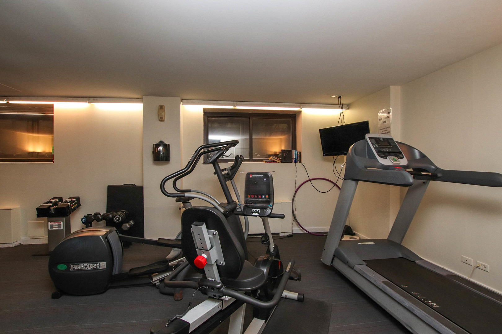 40 E Cedar Street Unit: 18B