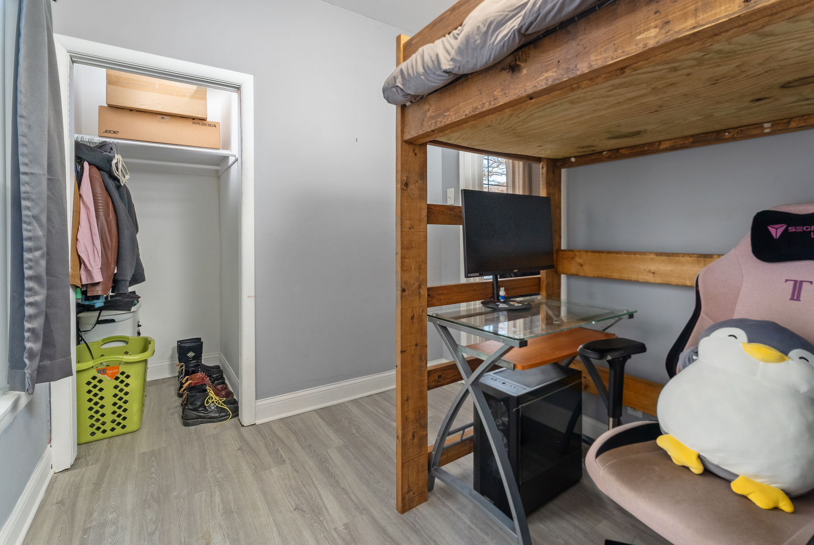 940 N Springfield Avenue