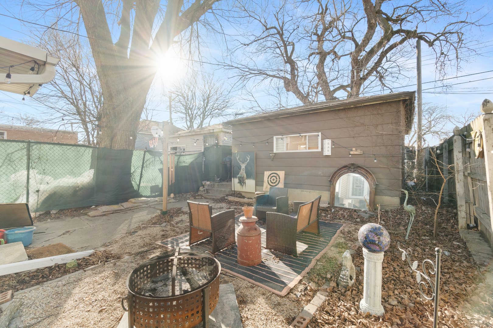 940 N Springfield Avenue