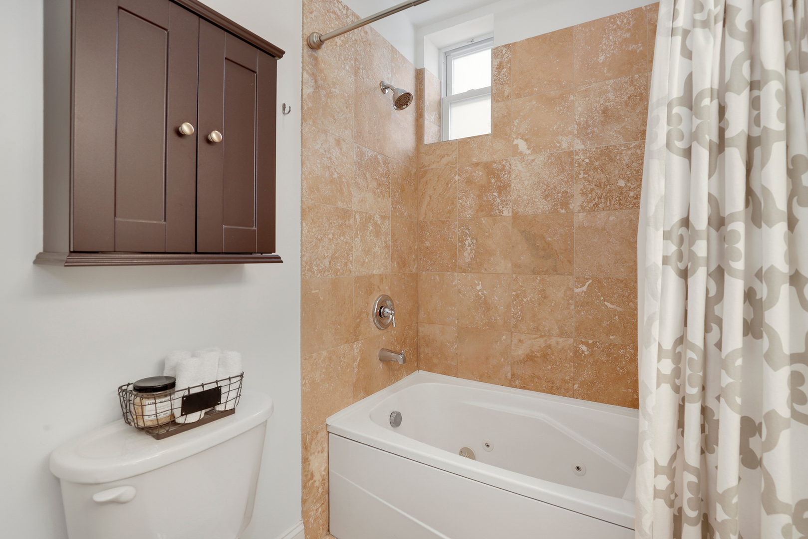 1025 N Wood Street Unit: 1R