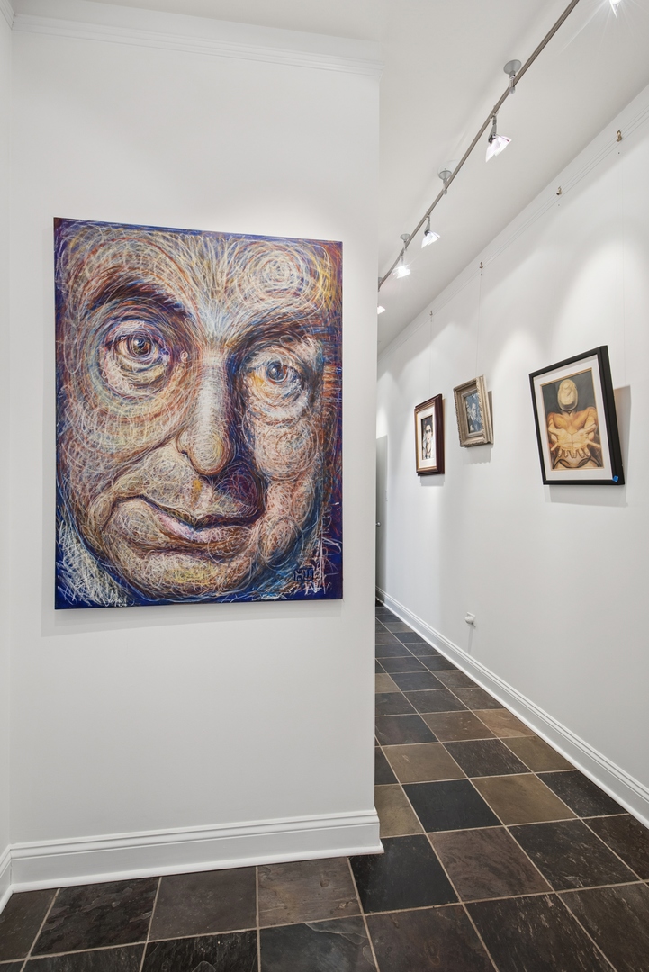 4728 N Malden Avenue Unit: 1S