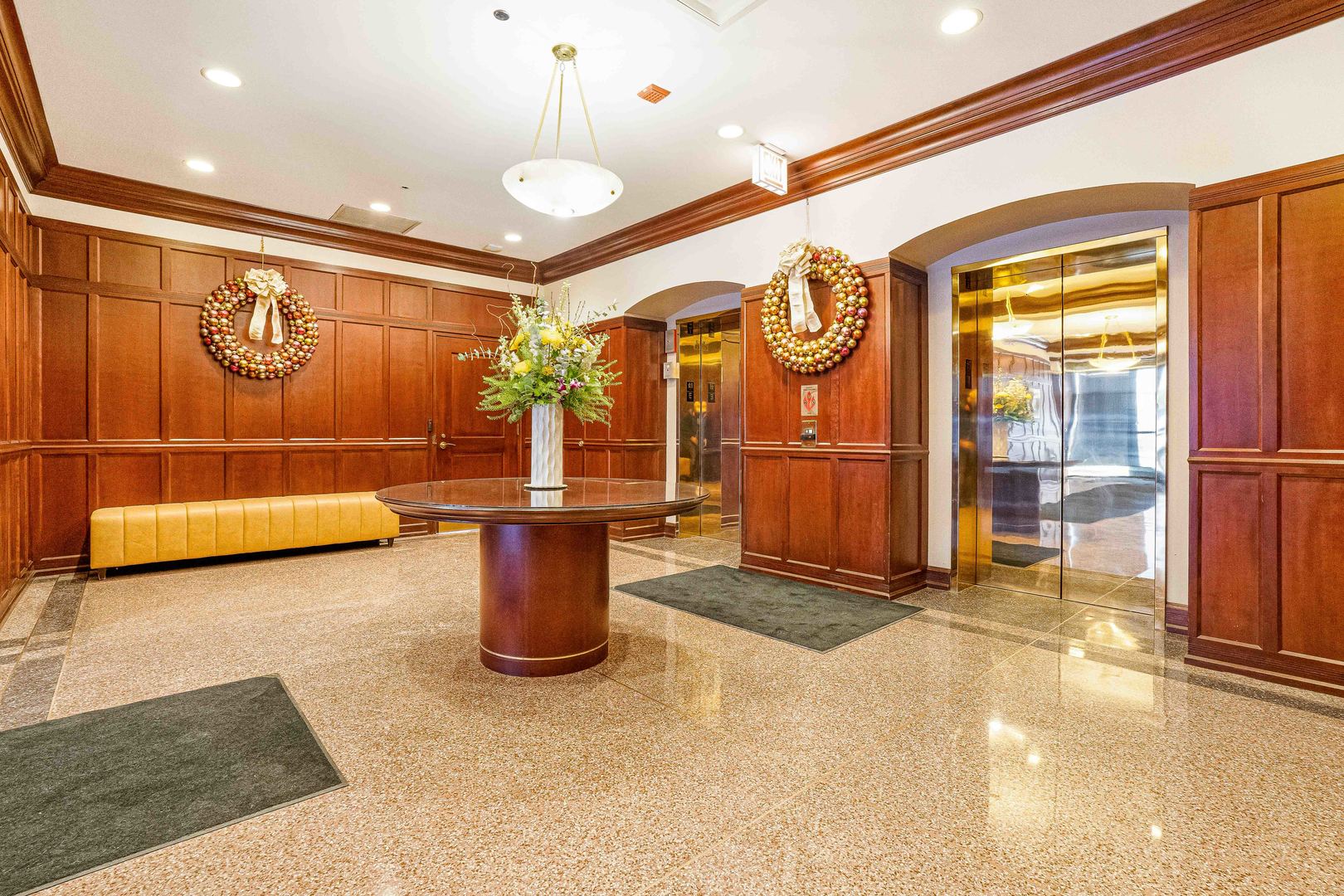 33 W Huron Street Unit: 511