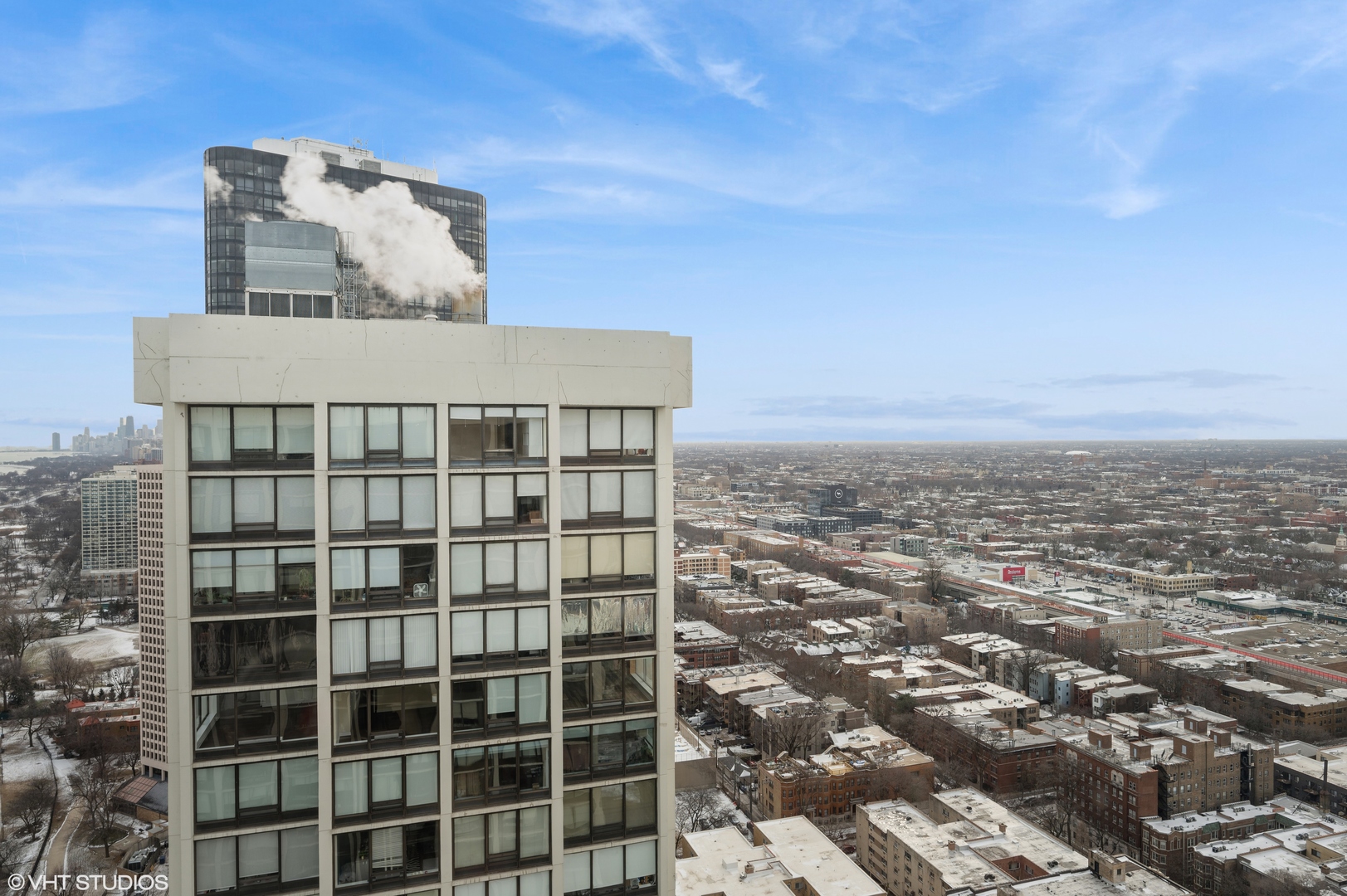 5455 N Sheridan Road Unit: 3910