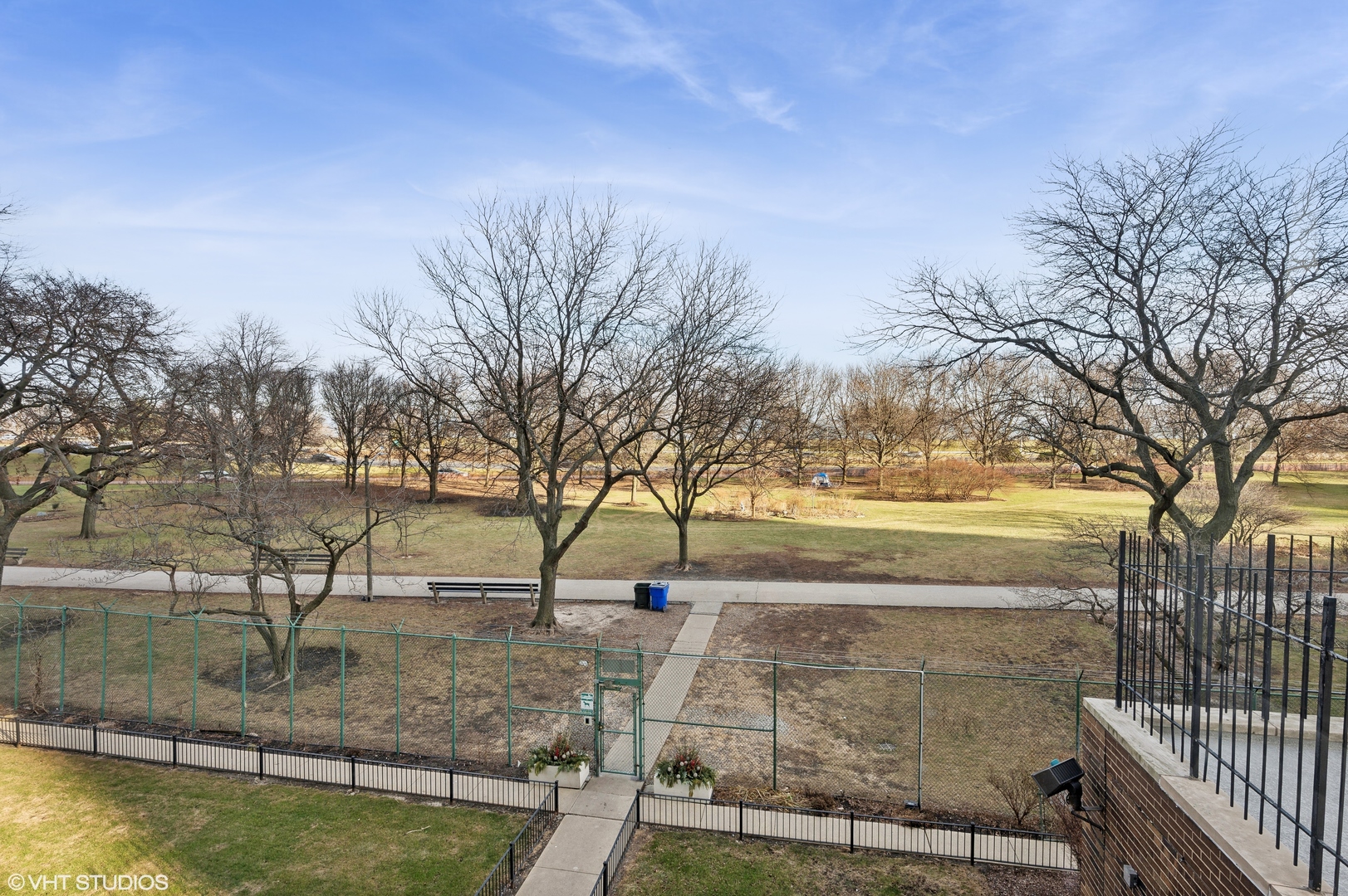 5455 N Sheridan Road Unit: 3910