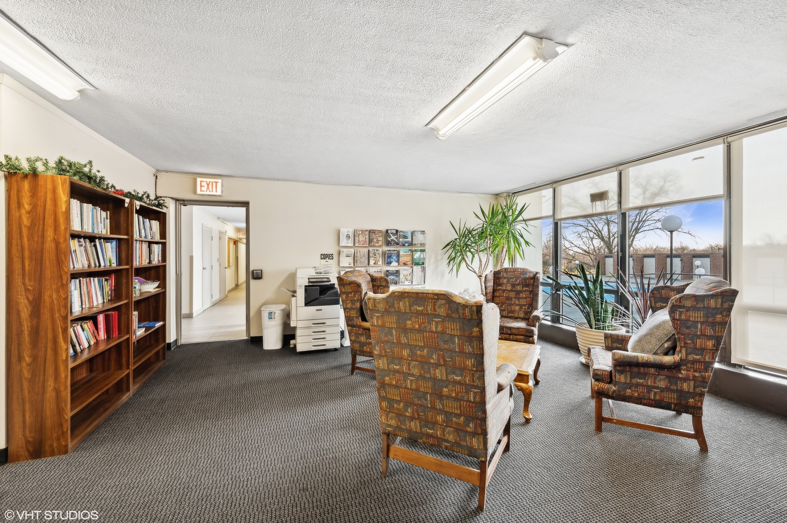 5455 N Sheridan Road Unit: 3910