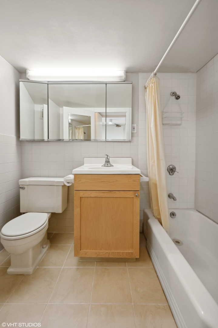 1440 N Lake Shore Drive Unit: 30F